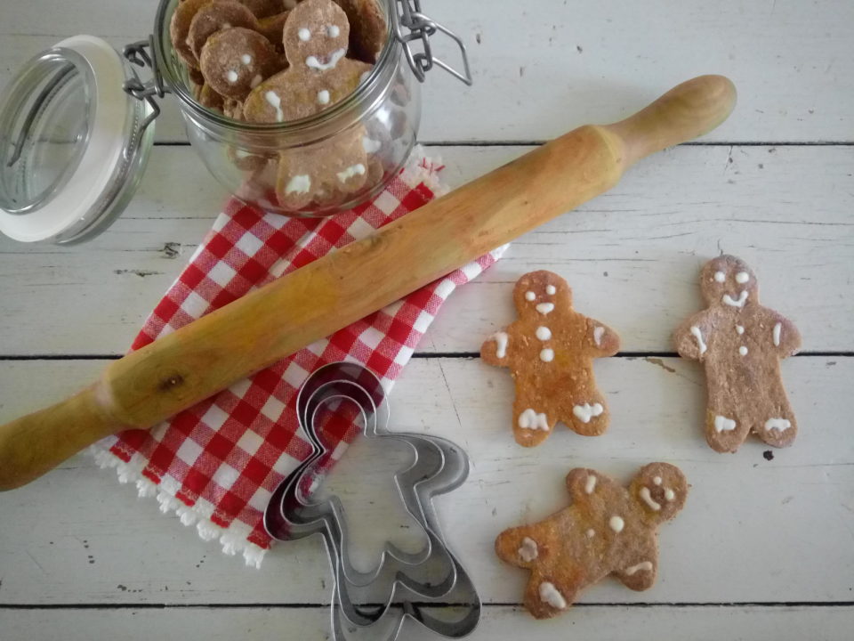 Biscotti Di Natale Con Yogurt.Biscotti Di Natale Per Cani Belli E Buoni Ricette Da Cani